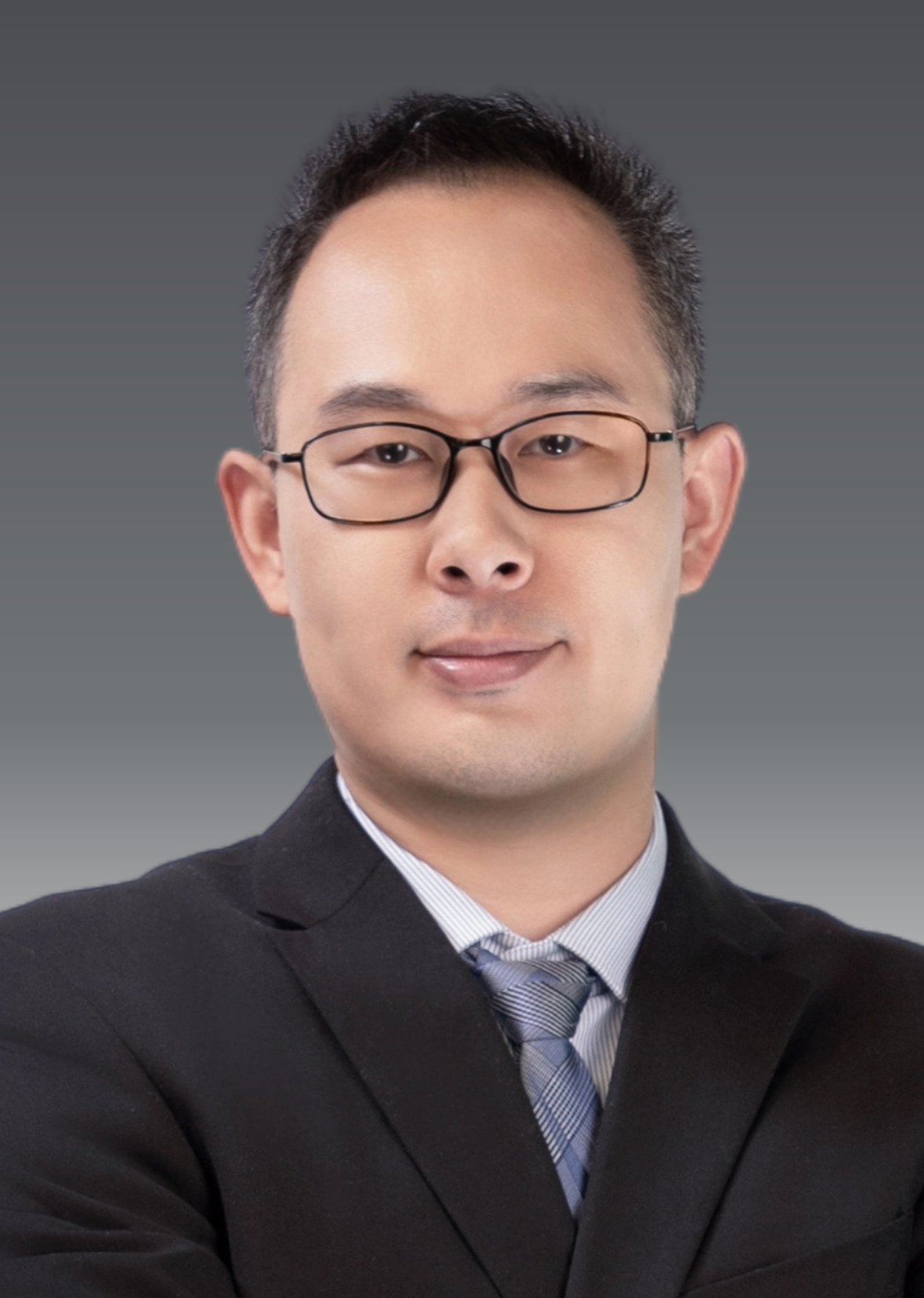 Professor Liwei Xie